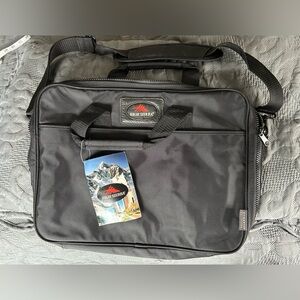 NWT High Sierra Nylon Briefcase/Laptop Attache Case. Black 17” X 13”